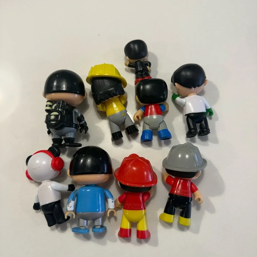 Ryan’s World Figures‎ Lot of 9 Colorful Action Figures
